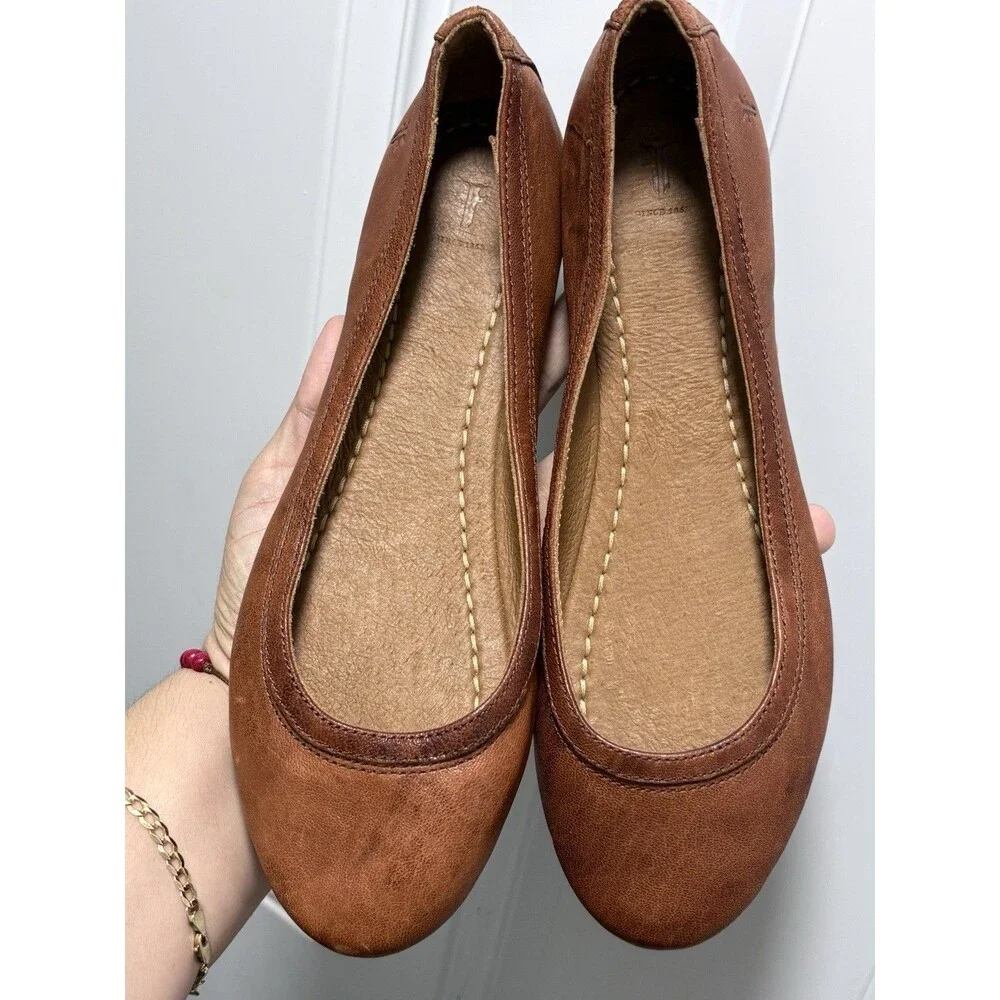 Frye Carson Ballet Flats Women's Size 8.5 Cognac Slip On Leather Shoes